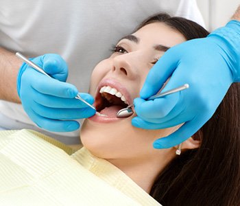 Get Back Your Smile With Teeth Implants in Philadelphia area